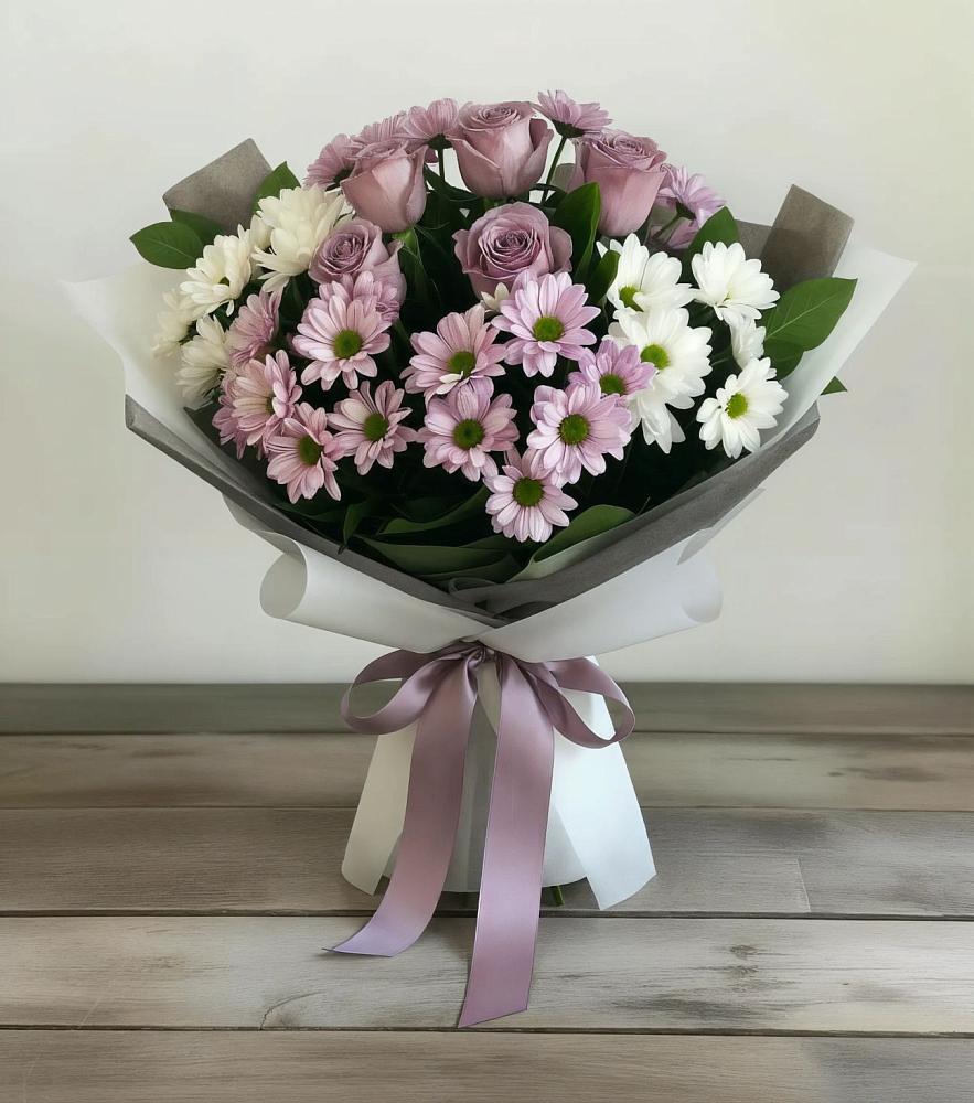 Букет цветов из: Хризантемы и Розы в Зимней Ставке