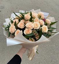 Букет Кремовые розы Латте в Зимней Ставке
