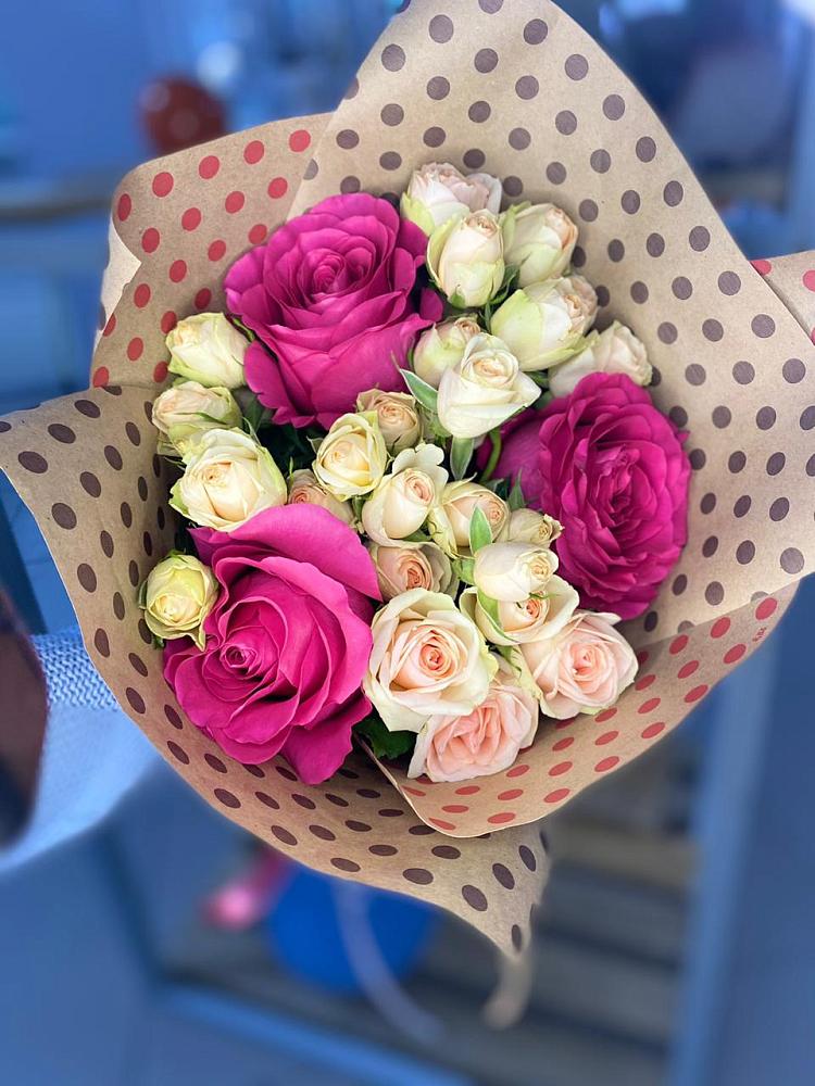 Букет цветов из: Розы в Зимней Ставке