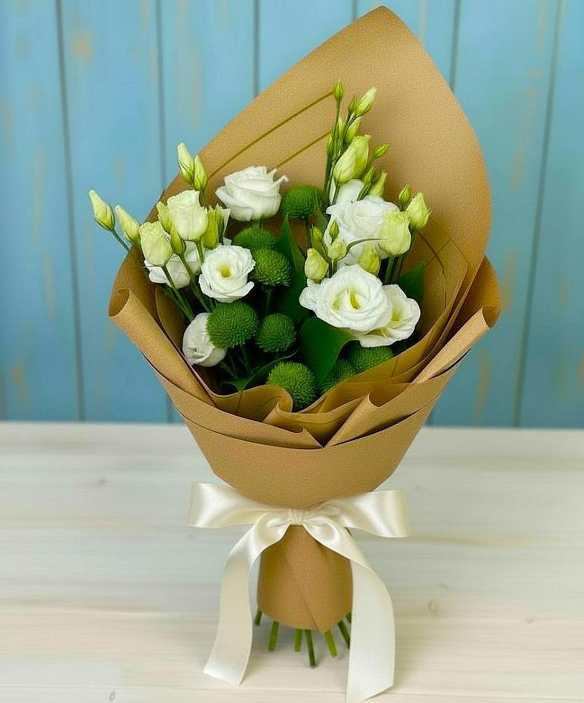 Букет цветов из: Хризантемы и Лизиантусы в Зимней Ставке