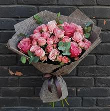 Букет цветов из:  Розы в Зимней Ставке